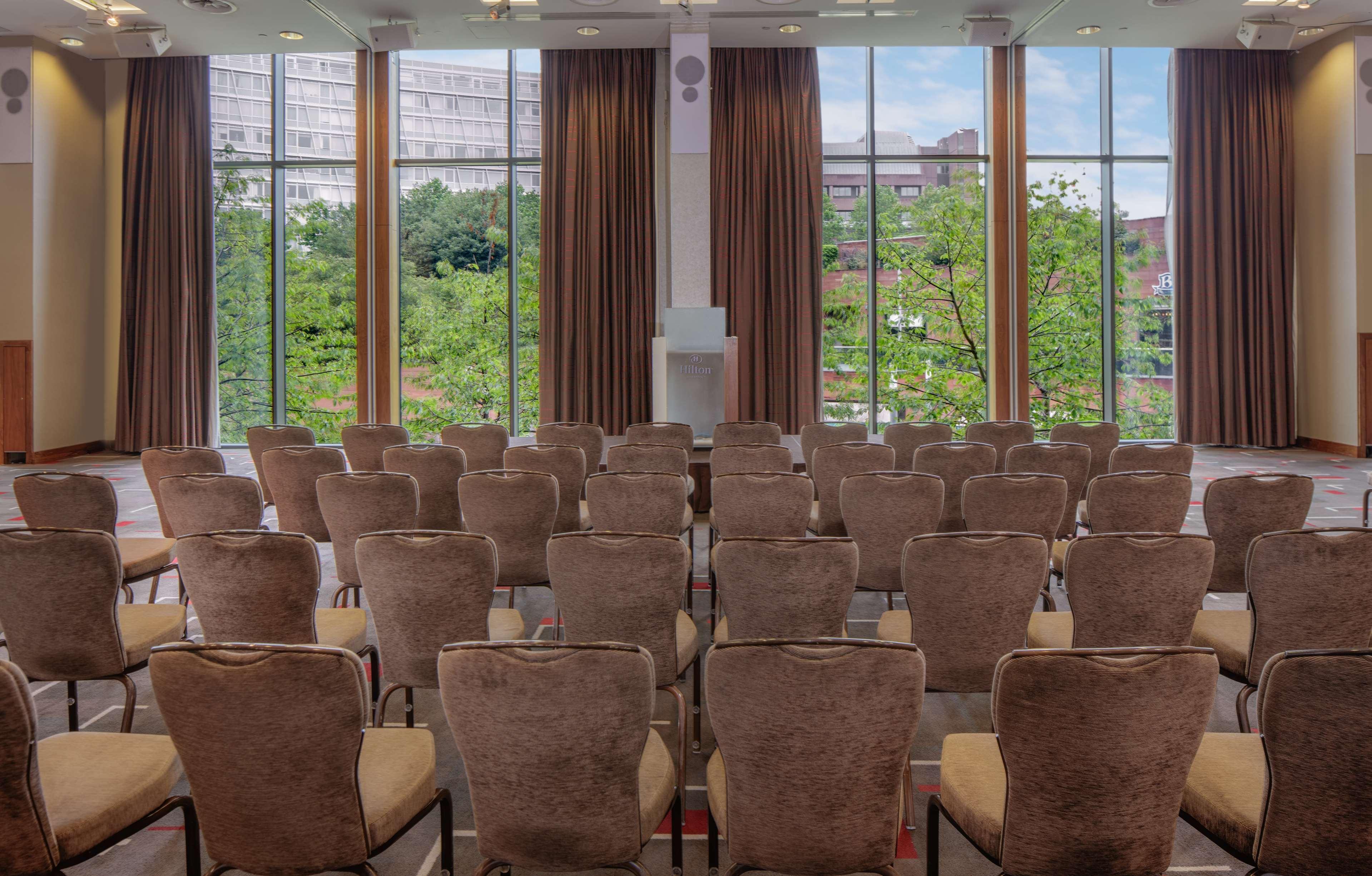 Hilton Centre 4* Ливерпуль