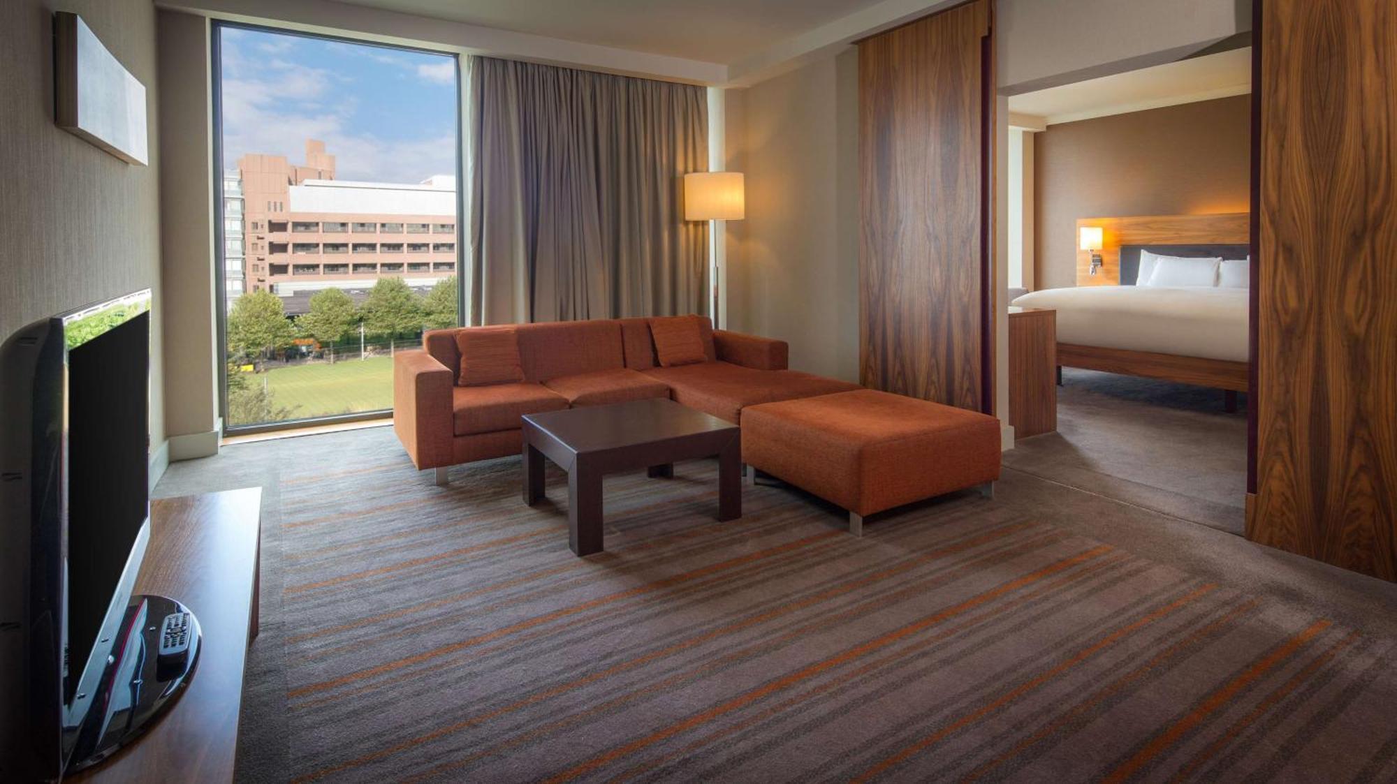 Hilton Centre 4*