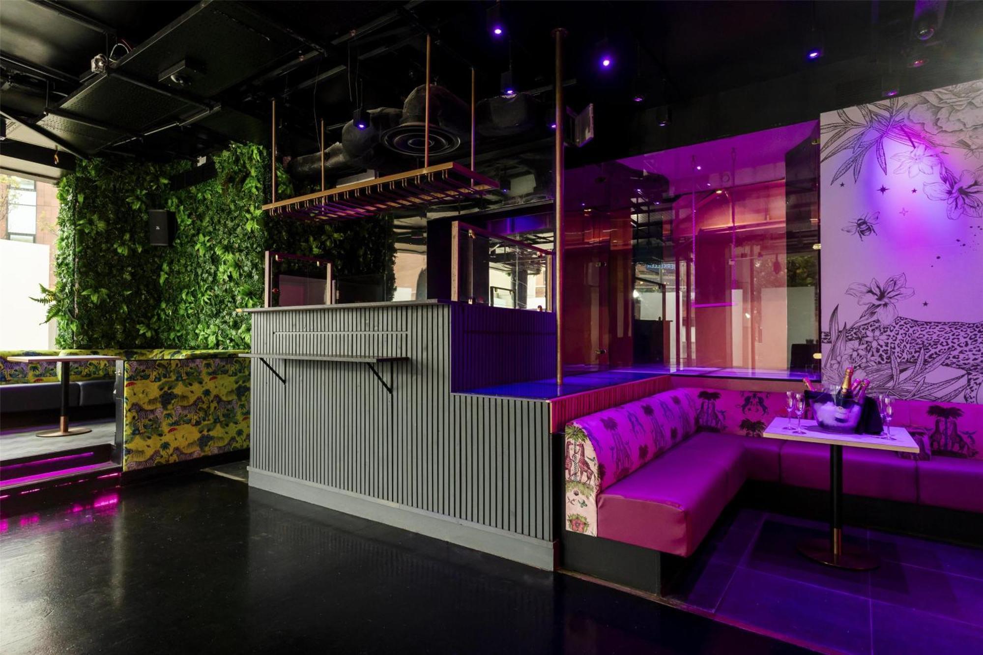 Hilton Centre Отель 4*